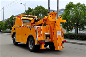 荥经高速路拖车费